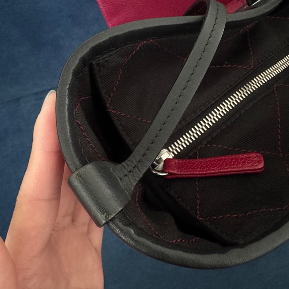 CHANEL Shopping Fever Quilted Caviar Leather Tote Bag
Maroon - Picture 9 of 12